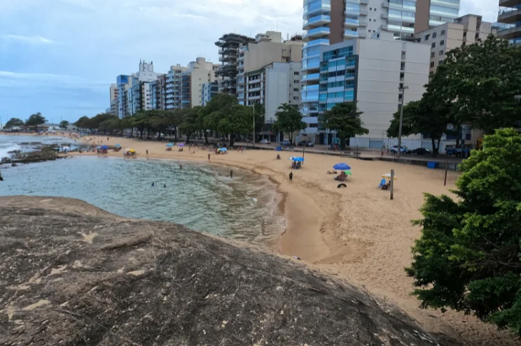 Praia das Castanheiras